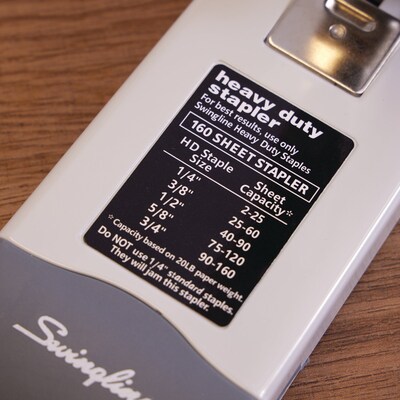 Swingline Heavy Duty Desktop Stapler, 160-Sheet Capacity, Platinum (39002)
