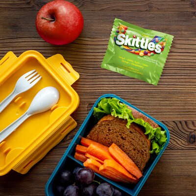 Skittles Original Party Size Wild Berry & Sour Fun Size Chewy Candy, 26.46 oz. (MMM29711)