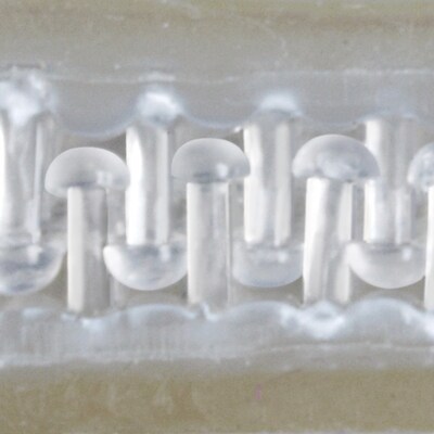 Scotch Extreme Fasteners, Clear, 1 x 4, 24/Pack (RF6740)