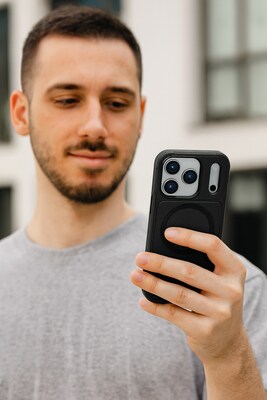 SaharaCase Venture Series MagSafe Phone Case for iPhone 17 Pro, Shock Absorbing, Scorpion Black (CP00978)