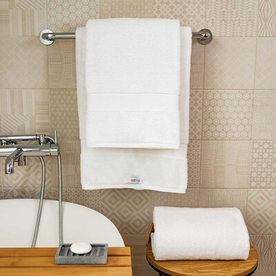 FluffCo Hotel Towel Set of 2