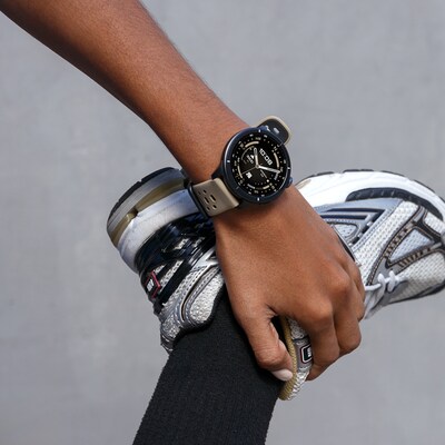 Cubitt AURA Pro 2 Smart Watch, GPS, 37.59mm, Mocha Brown, Silicone Band (CT-AURAP2-9)