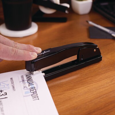Swingline Desktop Stapler, 20-Sheet Capacity, Black (44401)
