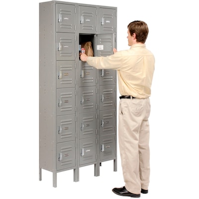 Global Industrial Capital 78"H 6-Tier 3-Column Box Locker, Gray (269697GY)