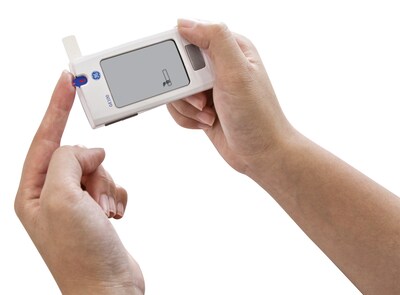 GE GE100 Glucose Meter Kit, White (VHKIT-GE100)