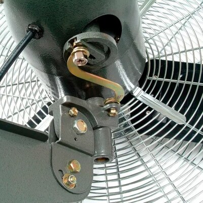 Global Industrial 30" Oscillating Wall Mount Fan, 3 Speed, 8775 CFM, 1/3 HP, 1 Phase (607051)