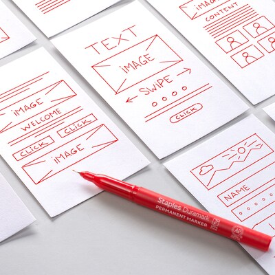 Staples Duramark Permanent Marker, Ultra Fine Tip, Red, Dozen (ST62947)