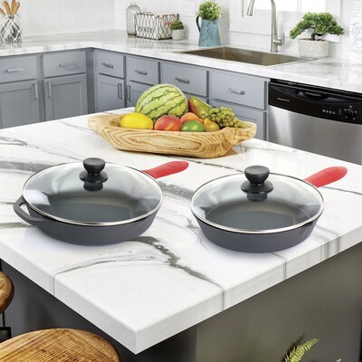 MegaChef Cast Iron Skillet Set with Lid, 3/Set (937114404M)