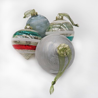 National Tree Company 24 Piece HGTV Home Collection Nostalgic Traditions Ornaments (AH63-NT24220111)