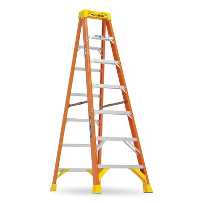 Werner 7 Fiberglass Step Ladder, 300 lbs. Capacity (6207)