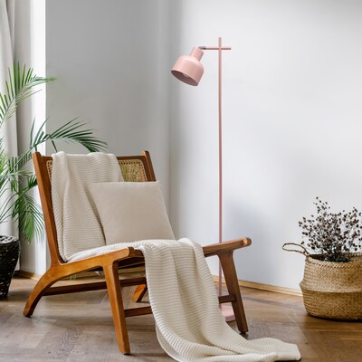 Simple Designs Sleek Essentials 54.72" Metal Floor Lamp with Round Shade, Pink (LF1051-PNK)