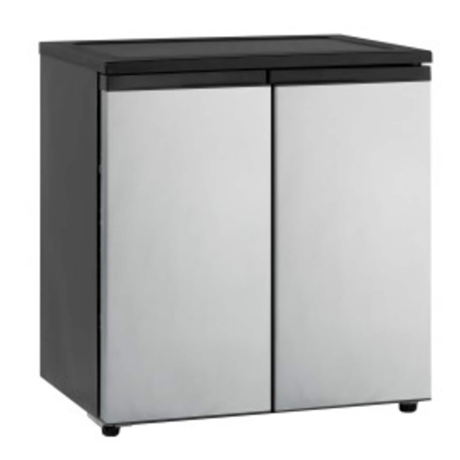 Avanti Auto Defrost Refrigerator w/Freezer, 5.5 Cu. Ft., Black/Stainless Steel (RMS551SS)