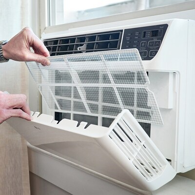 LG 115-Volt 10000 BTU Window Air Conditioner with Remote, WiFi Enabled, White (LW1022IVSM)