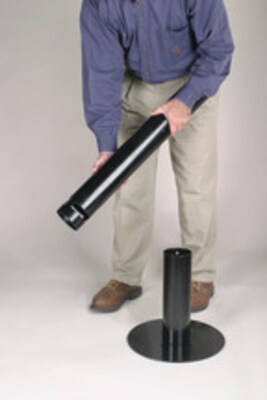 Rubbermaid Smokers' Pole Aluminum Trash Can with no Lid, Black, 1.06 Gallon (FGR1BK)