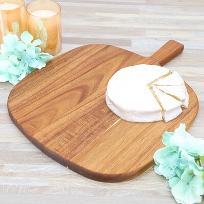 MegaChef 13" x 16.8" Acacia Wood Butcher Block (935122157M)