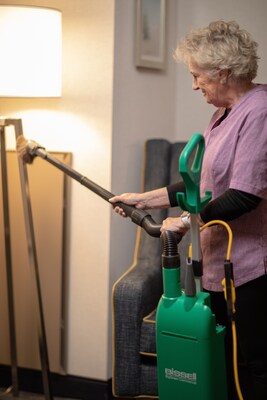 Bissell BigGreen Commercial Dual-Motor Upright Vacuum (BG1000)