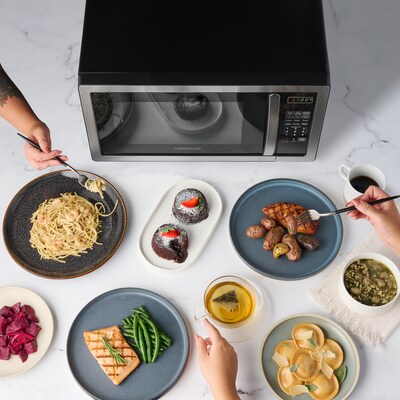 Farberware Classic 1.1 Cu. Ft. Countertop Microwave, Stainless Steel (FMO11AHTBKB)