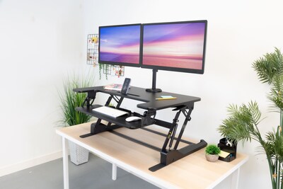 Mount-It! Mount-It! 36W Manual Rectangular Adjustable Aluminum Standing Desk Converter, Black (MI-7934)