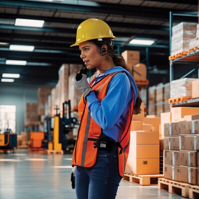 Cobra Performa 450 2-Way Handheld Business Radio with LCD Screen, Black, 6/Pack (0190016-2)