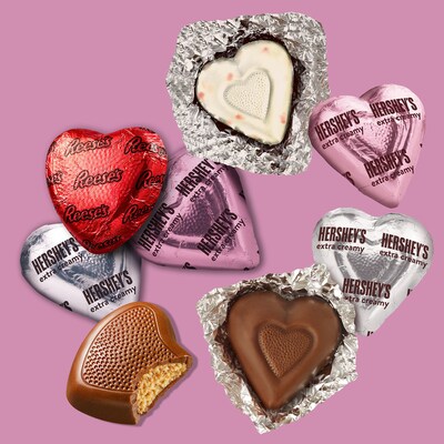 HERSHEY'S and REESE'S Assorted Flavored Hearts Valentine's Candy Bag, 14.2 oz (HEC99715)