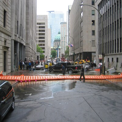 Quick Dam Universal Water Force Flood Control Dam (QDWGWL-2630)