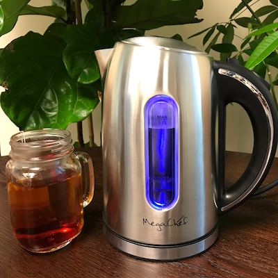 MegaChef 7-Cup Electric Tea Kettle, Silver (93796264M)