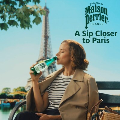 Perrier Flavored Lime Sparkling Mineral Water, 16.9 oz., 24 Bottles/Carton (12283034)