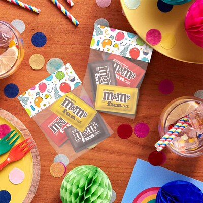M&M'S Fun-Size Milk Chocolate Candy Variety Pack, 19.41 oz., 35 Pieces (460668)