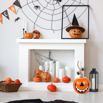 National Tree Company 15 Halloween Floating Eyes Metal Pumpkin (RAH-1915B212A-1)