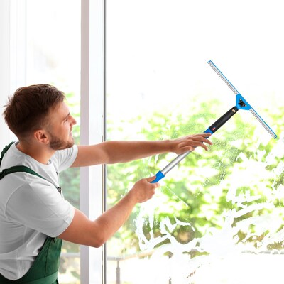 Gritt Commercial Window Washing Kit with 18" Swivel Window Squeegee and 20" Pole (GRI131-18)