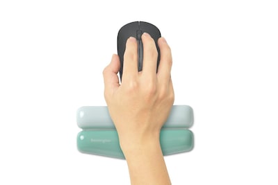 Kensington Duo Gel Non-Skid Gaming Wrist Rests, Green (K62827WW)