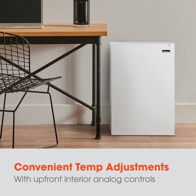 Magic Chef Adjustable Temperature Control Refrigerators, 4.4 Cu. Ft., White (HMAR45HCWE)