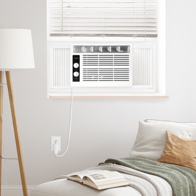 Whirlpool 115-Volt 5,000 BTU Window Air Conditioner, White (WHAW050EW)