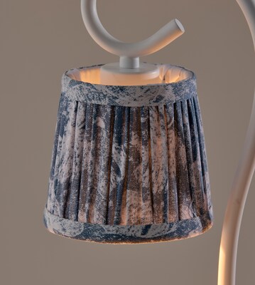 Simplee Adesso Perry Candlewarmer 14.5" Halogen Table Lamp, White/Blue Floral (SL1194-02)