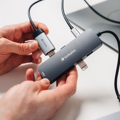 Verbatim USB-C Pro Multiport Hub 8-Port USB-C Hub, Black (32151)