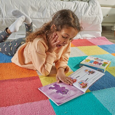 hand2mind Feelings Family Book Set (97395)