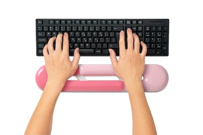 Kensington Duo Gel Non-Skid Gaming Wrist Rests, Pink (K62679WW)