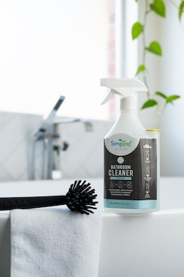 Simpleaf Clean Bathroom Cleaner with Easy Refill Bottle, Citrus Air, 1 Gallon (S-BCBIB01-1G-CA)