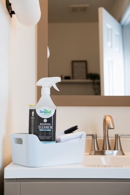 Simpleaf Clean Bathroom Cleaner, Citrus Air, 24 oz., 4/Carton (S-BCBL04-24-CA)