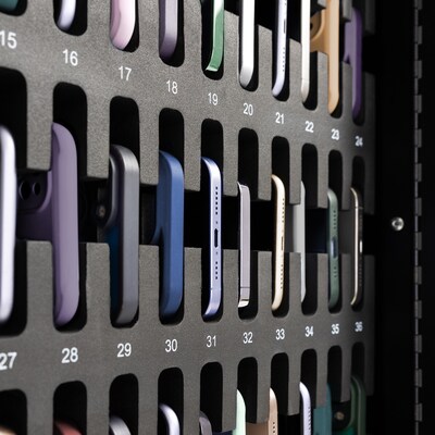Luxor CellGuard Lockable 36-Unit Cell Phone Cabinet, Black Powder Coated Steel (CHZZ001)