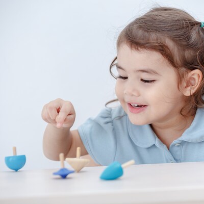 Plan Toys Wooden Mini Spinning Tops, Blue, 4/Pack (PTS4132)