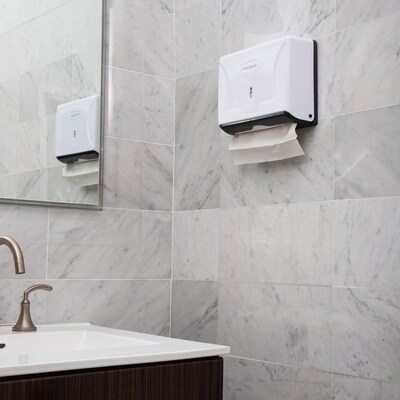 Mind Reader Folded Paper Towel Dispenser, White (PTWIDE-WHT)