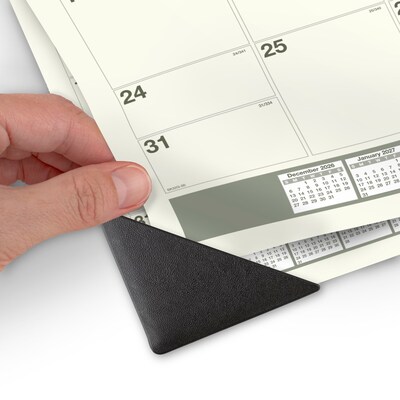 2027 AT-A-GLANCE Recycled 21.75" x 17" Monthly Desk Pad Calendar, Green/Black (SK32G-00-27)