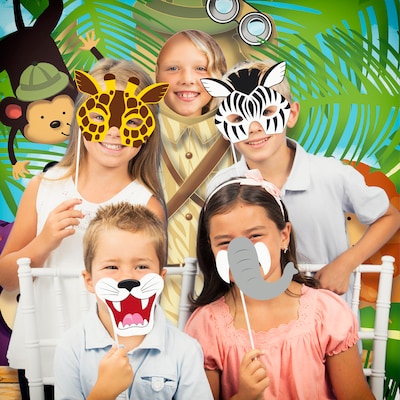 Creative Converting Jungle Animals Photo Booth Kit (DTC5520C1P)