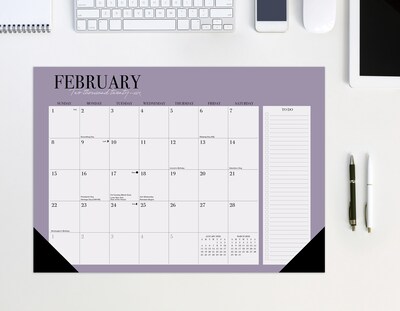 2026 Willow Creek Urban Chic 17" x 12" Monthly Desk Pad Calendar, Green (57179)