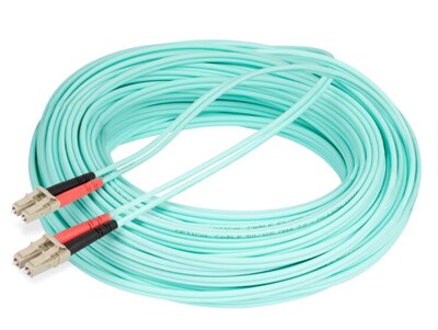 StarTech 25m (82ft) LC to LC (UPC) Duplex OM4 Multimode Fiber Optic Patch Cable, 50/125, Aqua (450FBLCLC25)
