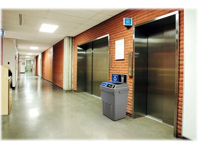 CleanRiver FlexE Plastic Trash & Recycling Bin Combo, 50 Gallon, Gray (FX50B-GY2-R-BE-W-BK)