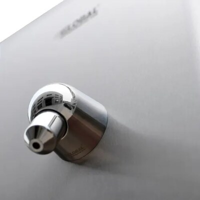 Global Industrial 84"H Outdoor Water Shower, 2 Nozzles, Stainless Steel (670434)