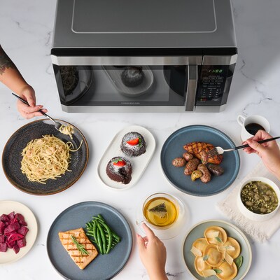 Farberware Professional 1.6 Cu. Ft. Countertop Microwave, Stainless Steel with Platinum (FMO16AHTPLB)