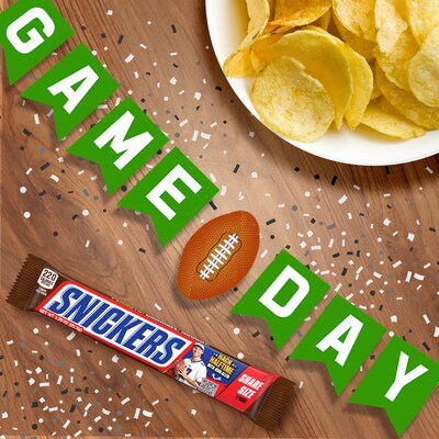 Snickers Sharing Size Milk Chocolate Candy Bars, 78.96 oz., 24/Box (MMM32252)